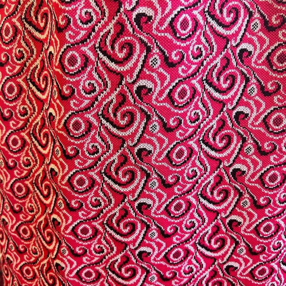 Vintage 70s Psychedelic Print A-Line Skirt – Pink & Black Swirls - Picture 2 of 8